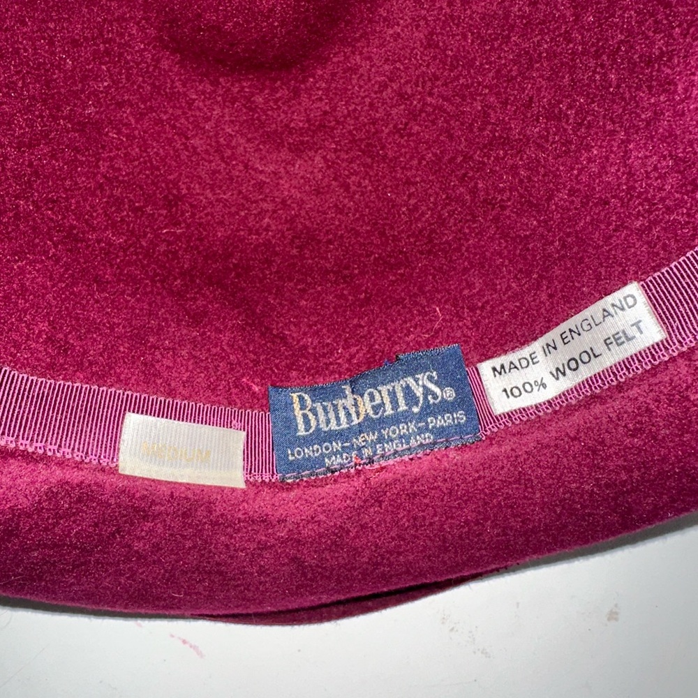 Burberry Vintage Burgundy Felt Fedora Feather Size Medium Godfather hat - Picture 3 of 5